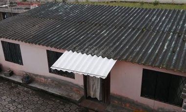 Venta de casa en Otavalo sector Quichinche