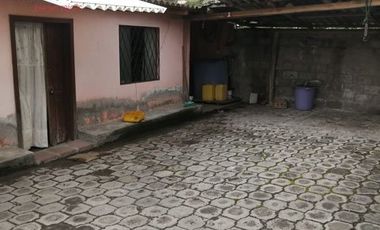 Venta de casa en Otavalo sector Quichinche