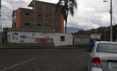 Venta de casa en Otavalo sector Quichinche