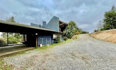 Casa en Venta en Condominio Lomas de Chivilcán