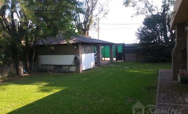 Casa Tipo Quinta 3 amb Y Depto En Venta - Moreno