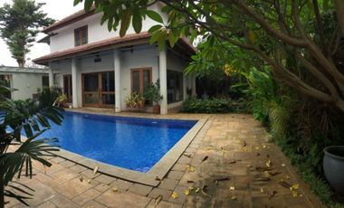 Dijual Rumah Mewah Siap Huni Jl. P. Antasari Jakarta Selatan Full Furnish dengan Swimming Pool & Taman Luas