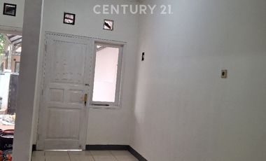 Rumah Bebas Banjir Di Harapan Indah, Cluster Adenium, Bekasi