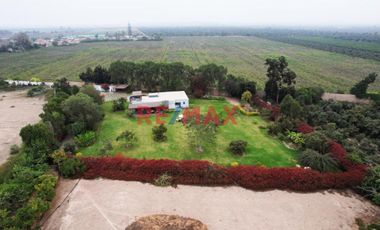 Se Vende Hermosa Casa De Campo En El Carmen - Chincha