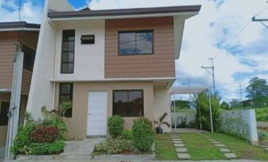 Kingstown Enclaves Single Attached House near SM Bagumbong, Caloocan City