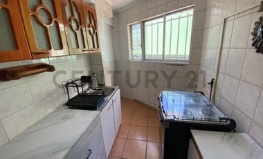 Se vende lindo y amplio departamento sector centro.