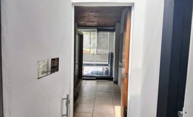 casa-local en arriendo en las ferias. Cod A118879