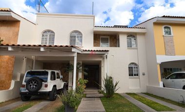 Casa en Venta en Virreyes Residencial Coto 5, Zapopan.