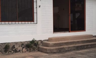 Punta Blanca - Entrada 6, casa con 3 dormitorios, dentro de conjunto cerrado y en zona de alta plusvalía.