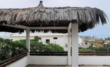 Punta Blanca - Entrada 6, casa con 3 dormitorios, dentro de conjunto cerrado y en zona de alta plusvalía.