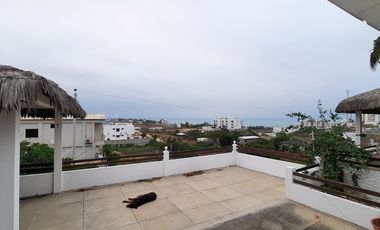 Punta Blanca - Entrada 6, casa con 3 dormitorios, dentro de conjunto cerrado y en zona de alta plusvalía.