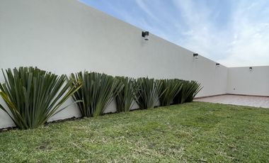 CASA EN VENTA DE UN PISO LOMAS IV EL MOLINO