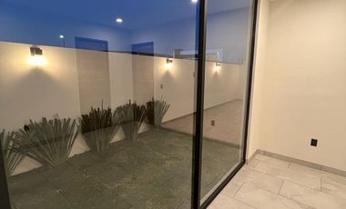 CASA EN VENTA DE UN PISO LOMAS IV EL MOLINO