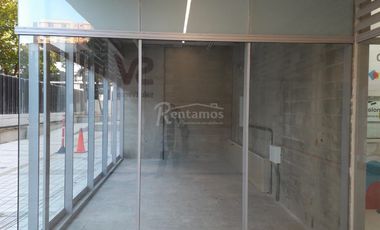 local en arriendo en patio bonito. Cod A775943