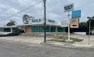 Terreno en venta con construcción de locales al norte de Merida Yucatan