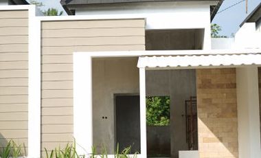 RUMAH DI JUAL SIDOMUKTI SALATIGA KOTA DAN NYAMAN LOKASI HOOK