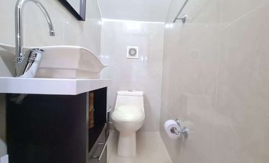 COD. 347 - SE VENDE CASA - BARRIO: VENECIA II