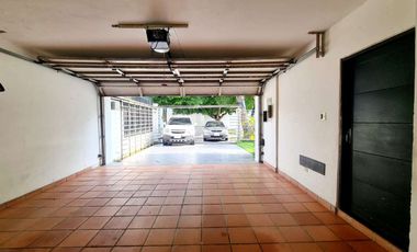 COD. 347 - SE VENDE CASA - BARRIO: VENECIA II