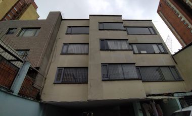 edificio en venta en javeriana. Cod V4794