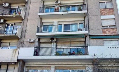 Depto - Olivos-Vias/Rio, 2 amb. 1 baño, excelente vista al rio