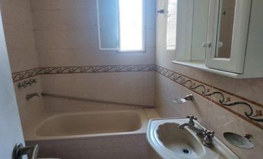 Casa en venta - 3 Dormitorios 3 Baños 2 Cocheras - 204Mts2 - Quilmes