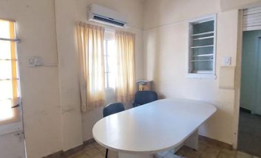 Casa en venta - 3 Dormitorios 3 Baños 2 Cocheras - 204Mts2 - Quilmes
