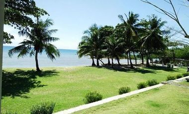 For Sale Ready for Occupancy 3-Bedrooms Beach House Villa in Danao City Cebu!