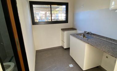 ALQUILER LOCALES 39 METROS MORÓN