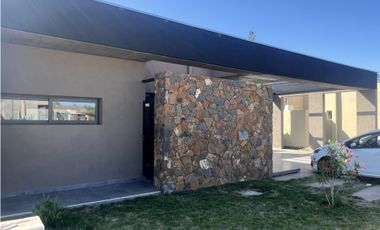 Venta de casa en Maipu