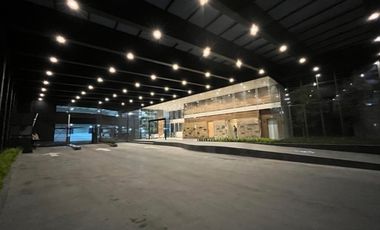 RENTO OFICINA TORRE PLATEA JV PISO 21