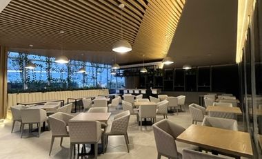 RENTO OFICINA TORRE PLATEA JV PISO 21