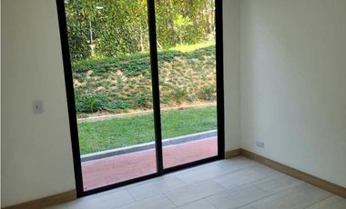 Venta de Apartamento ubicado en el Retiro en Unidad Cerrada