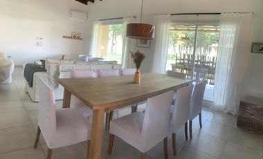 Espectacular casa en alquiler | VCO Propiedades