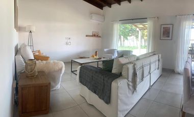 Espectacular casa en alquiler | VCO Propiedades