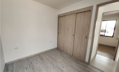 CASA EN VENTA Y ALQUILER EN ALTOS DE LOS ROSALES