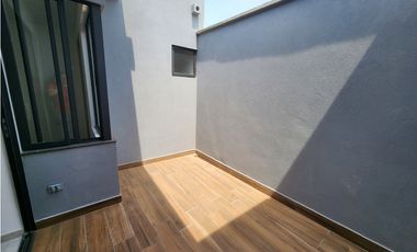 CASA EN VENTA Y ALQUILER EN ALTOS DE LOS ROSALES