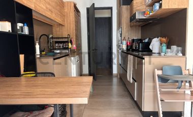 DEPARTAMENTO CON PATIO PRIVADO 3 DORM + SALA, 2 EST