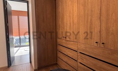 DEPARTAMENTO CON PATIO PRIVADO 3 DORM + SALA, 2 EST