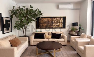DEPARTAMENTO CON PATIO PRIVADO 3 DORM + SALA, 2 EST