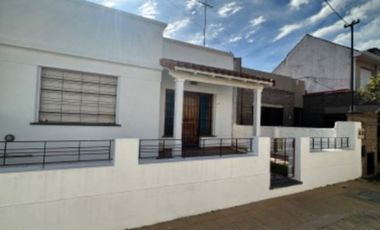 Casa en venta en Bernal Oeste