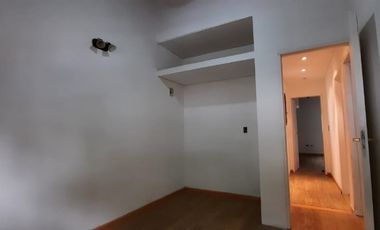 Casa PH en venta en Lanus Este
