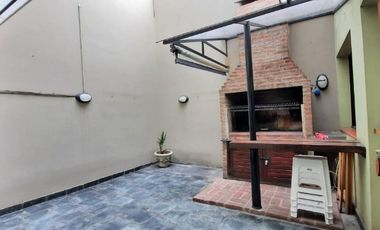 Casa PH en venta en Lanus Este