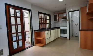 Casa PH en venta en Lanus Este