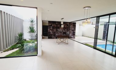 ¡¡CASA EN VENTA,PRIVADA RESIDENCIAL EN ZONA DEL CLUB CAMPESTRE, TUXTLA GTZ¡¡