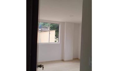 VENTA  PERMUTA  APARTAMENTO EN NUEVO GIRON COD:417