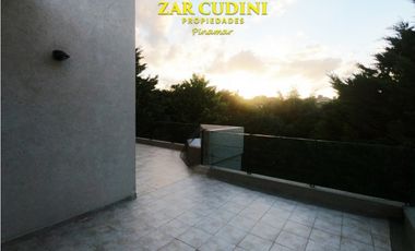 VENTA PINAMAR CASA 5 AMBIENTES CON JACUZZI