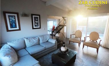 VENTA PINAMAR CASA 5 AMBIENTES CON JACUZZI