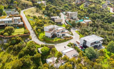 casa en venta en bosques de encenillo. Cod V4707