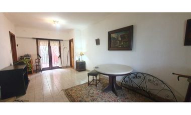 Chalet de 3 amb (Uruguay 5)