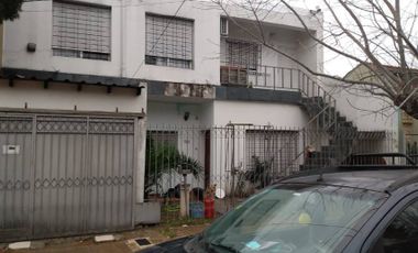Casa para 2 Familias en venta en Villa Sarmiento